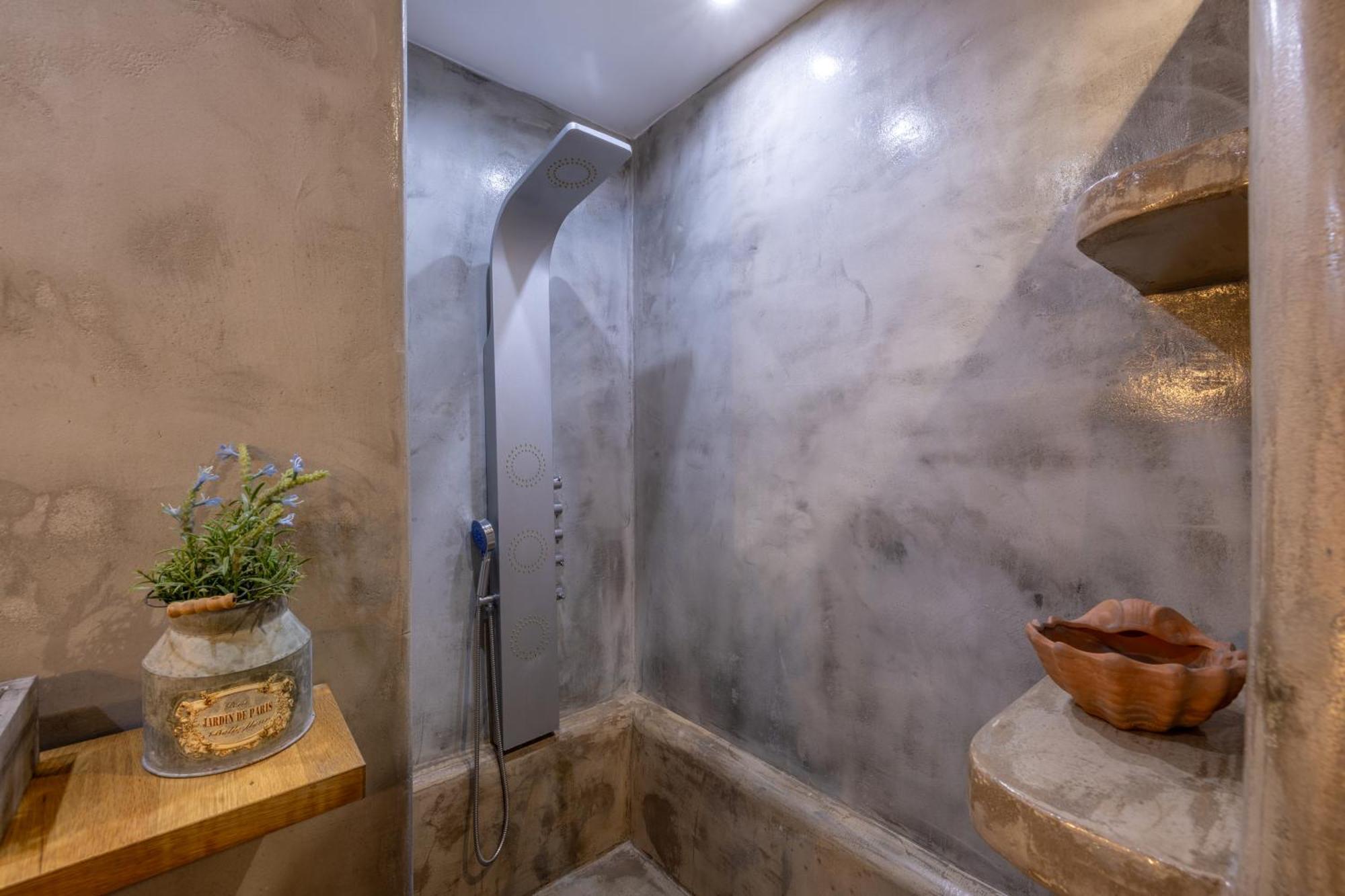 Elysian Bliss By Infox Suites Thessaloniki Exterior foto
